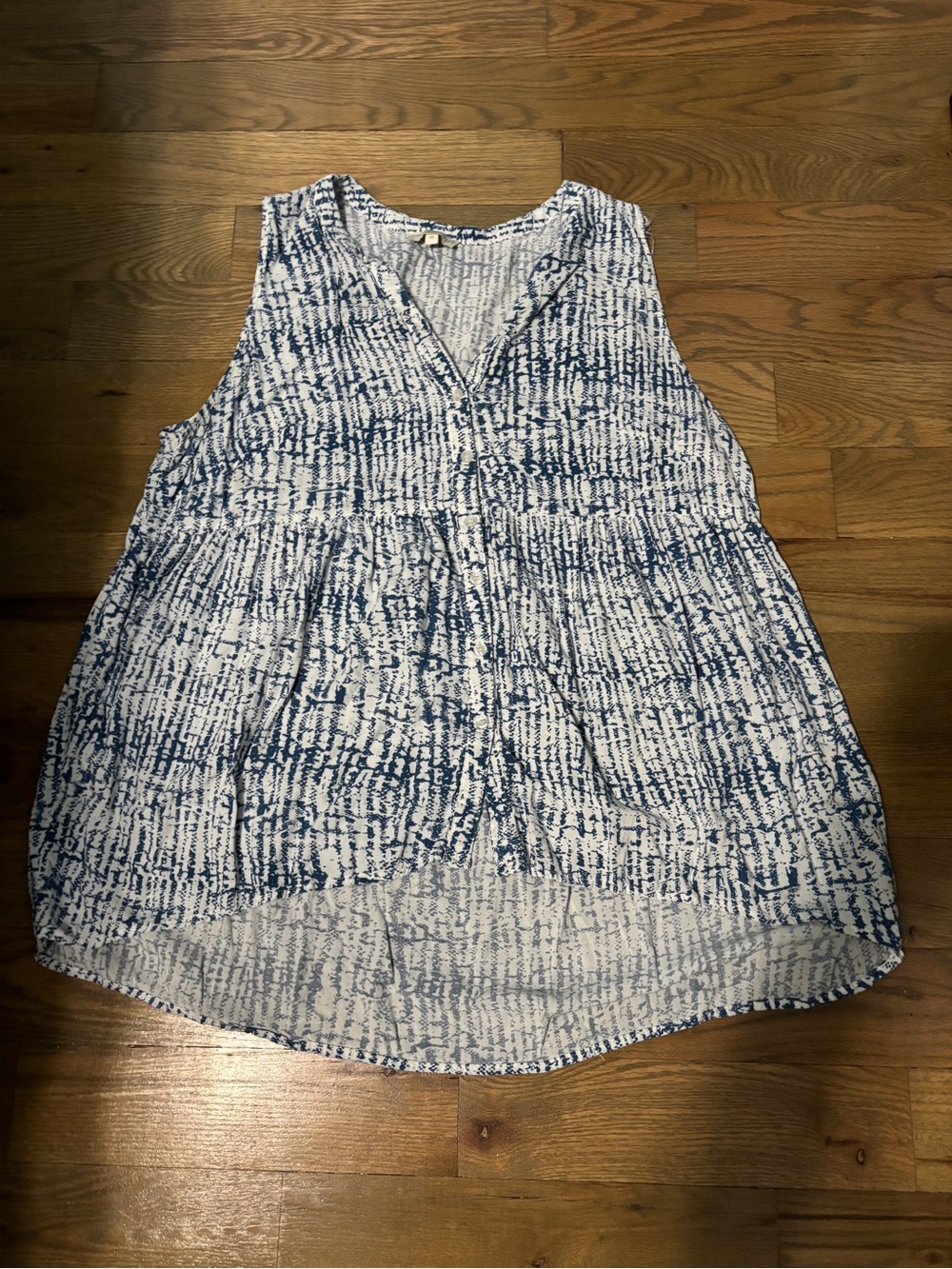Cynthia Rowley Sleeveless Blue & White Printed Button-Front Women's Top - Picture 1 of 4